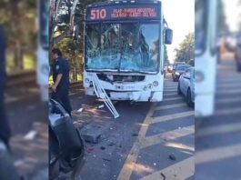 MÚLTIPLE COLISIÓN EN CAAMAÑO PROVOCA HERIDOS